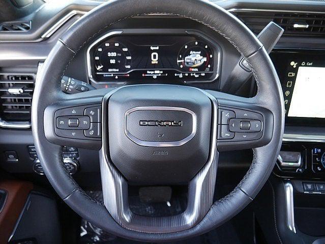 Photo of 2024 White Frost Tricoat GMC Sierra 2500