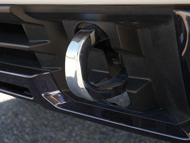Photo of 2024 White Frost Tricoat GMC Sierra 2500