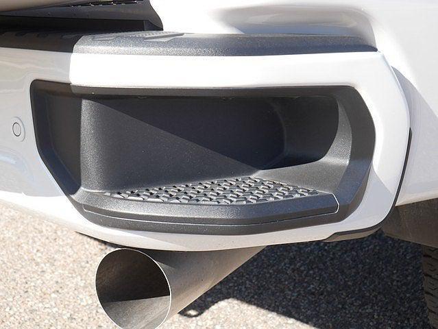 Photo of 2024 White Frost Tricoat GMC Sierra 2500