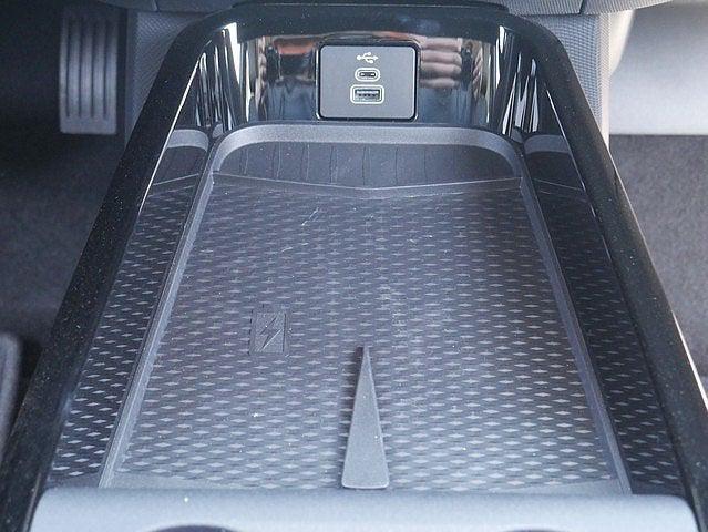 Photo of 2025 Molten Magenta Metallic Tinted Clearcoat Ford Mustang Mach-E