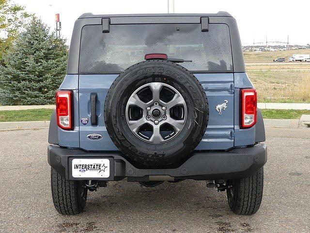 Photo of 2024 Azure Gray Metallic Tri-Coat Ford Bronco