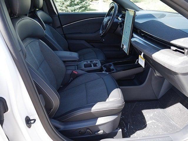 Photo of 2025 Star White Metallic Tri-Coat Ford Mustang Mach-E