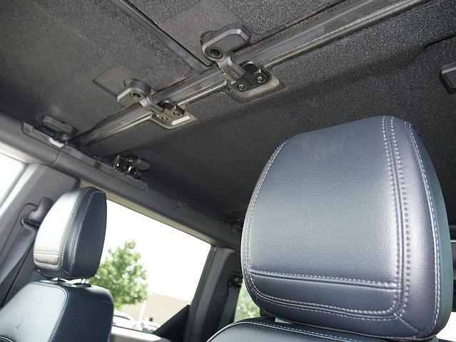 Photo of 2024 Cactus Gray Ford Bronco