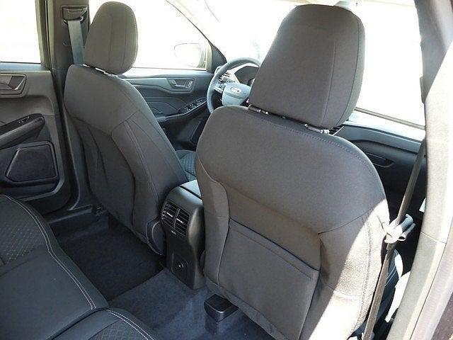 Photo of 2024 Agate Black Metallic Ford Escape