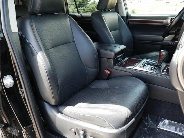 Photo of 2019 Black Onyx Lexus GX 460