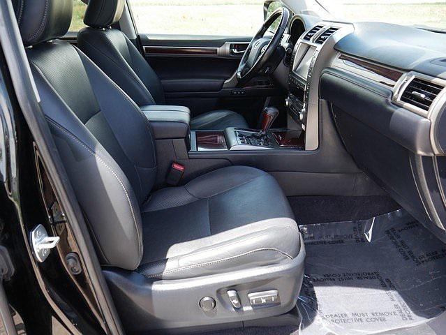 Photo of 2019 Black Onyx Lexus GX 460