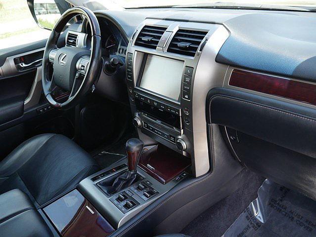 Photo of 2019 Black Onyx Lexus GX 460