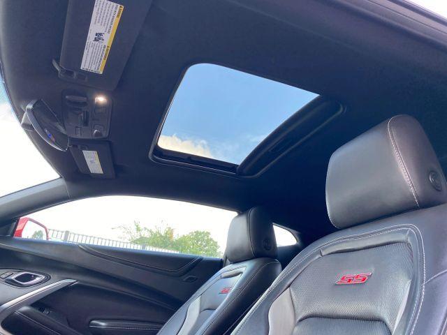 Photo of 2017 Red Chevrolet Camaro