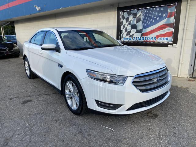 2018 Ford Taurus