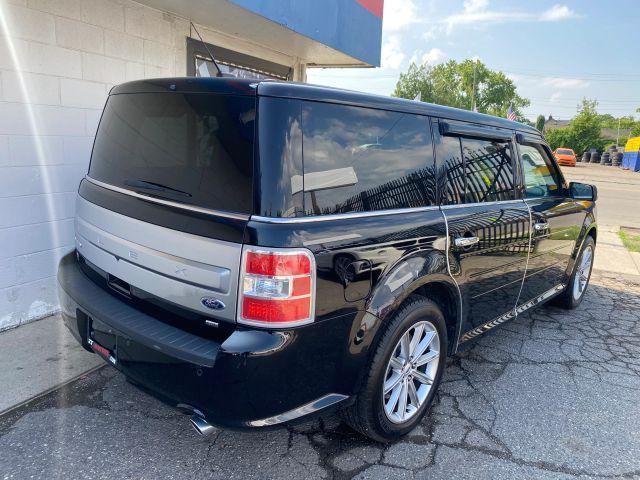 Photo of 2019 Black Ford Flex