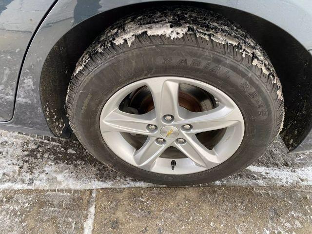Photo of 2019 Gray Chevrolet Malibu
