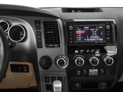 Photo of 2017 Blizzard Pearl Toyota Sequoia