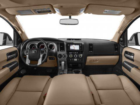 Photo of 2017 Blizzard Pearl Toyota Sequoia