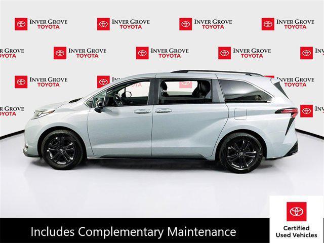 Photo of 2024 Cement Toyota Sienna