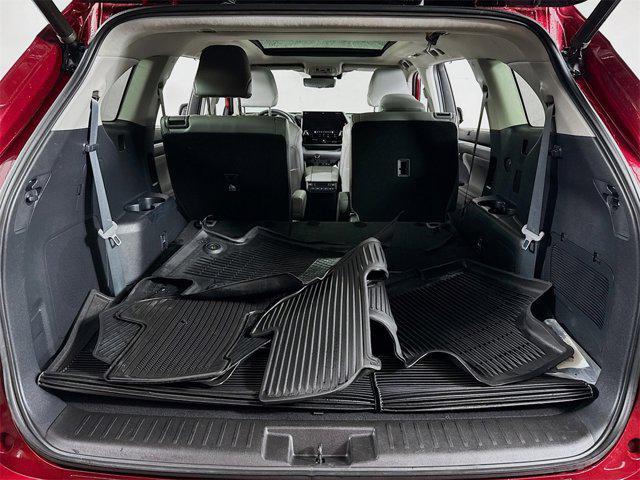 Photo of 2021 Ruby Flare Pearl Toyota Highlander