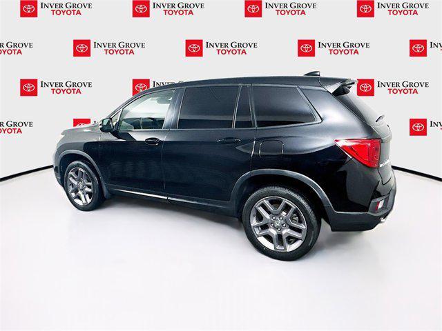 Photo of 2023 Crystal Black Pearl Honda Passport
