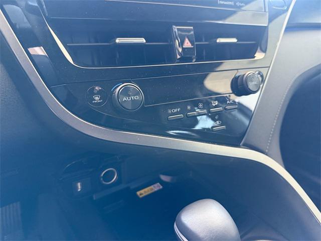 Photo of 2023 Midnight Black Metallic Toyota Camry