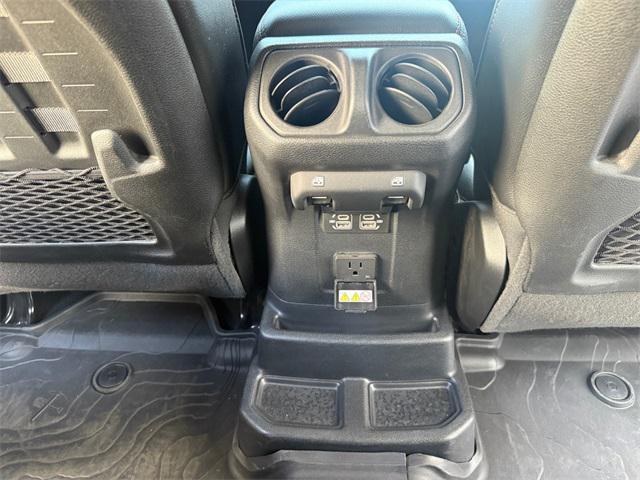 Photo of 2021 Bright White Clearcoat Jeep Wrangler Unlimited