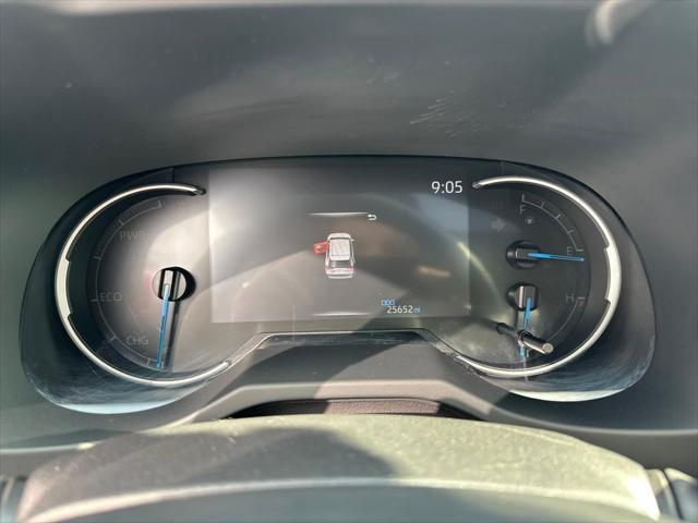 Photo of 2023 Wind Chill Pearl Toyota RAV4 Hybrid