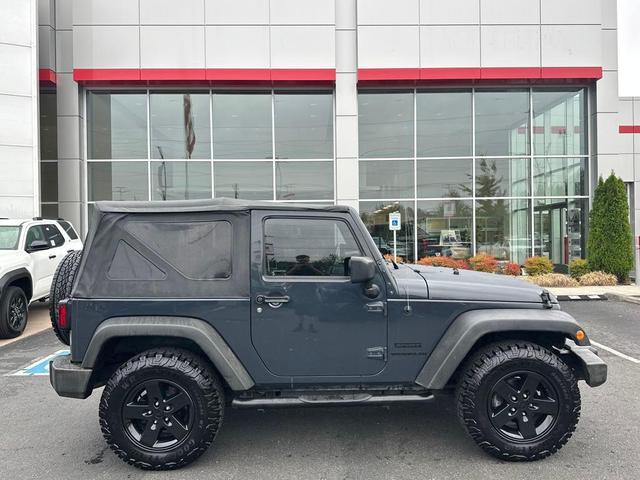 Photo of 2016 Rhino Clearcoat Jeep Wrangler