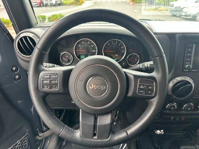 Photo of 2016 Rhino Clearcoat Jeep Wrangler