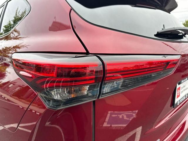Photo of 2021 Ruby Flare Pearl Toyota Highlander Hybrid