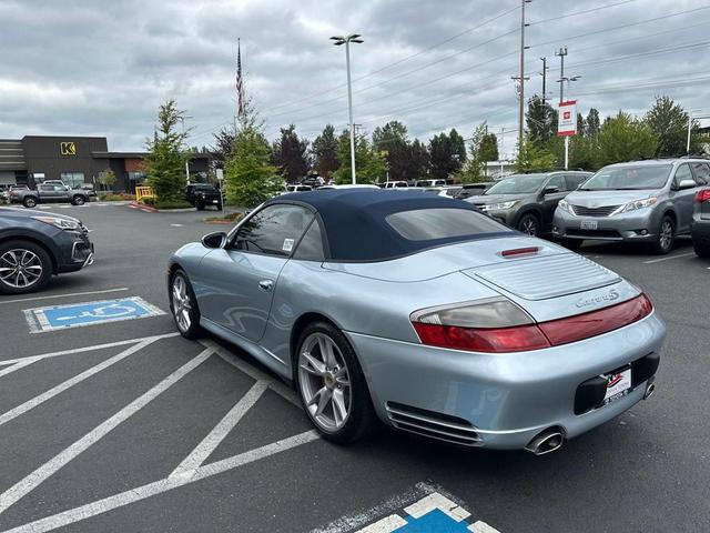 Photo of 2004 Polar Silver Metallic Porsche 911