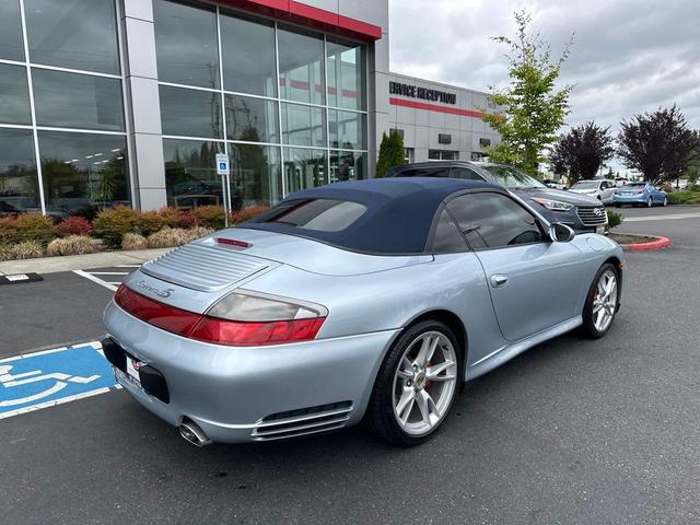 Photo of 2004 Polar Silver Metallic Porsche 911