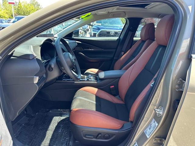 Photo of 2024 Zircon Sand Metallic Mazda CX-30