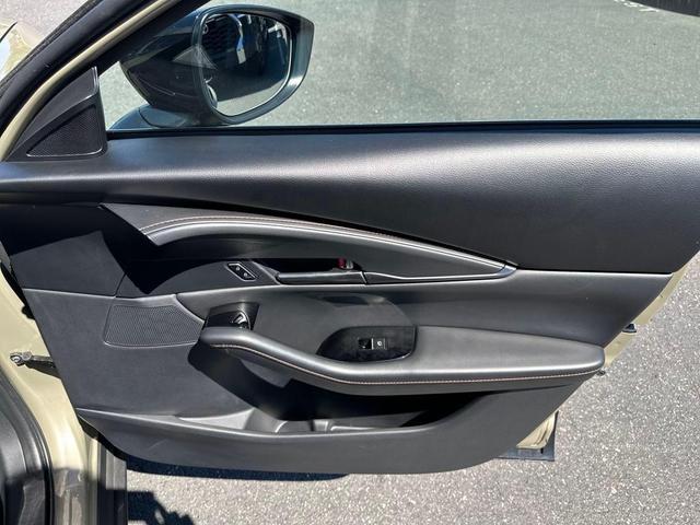 Photo of 2024 Zircon Sand Metallic Mazda CX-30