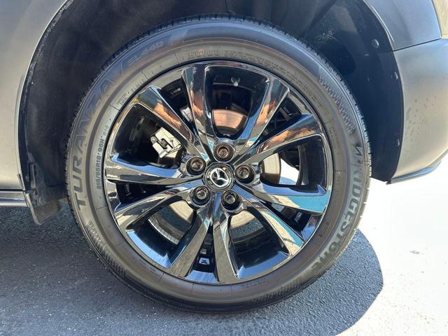 Photo of 2024 Zircon Sand Metallic Mazda CX-30