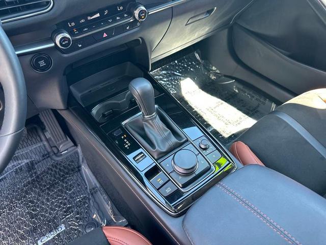 Photo of 2024 Zircon Sand Metallic Mazda CX-30