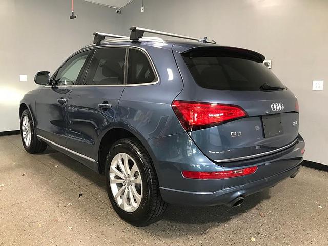 Photo of 2016 Blue Audi Q5