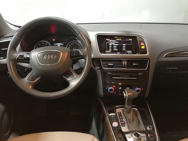 Photo of 2016 Blue Audi Q5