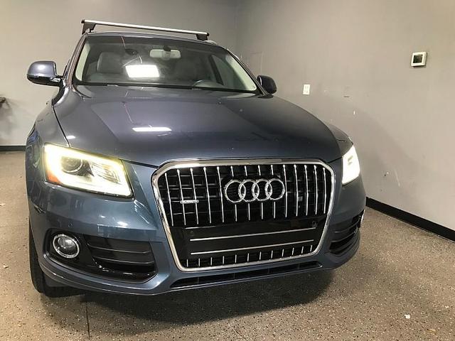 Photo of 2016 Blue Audi Q5
