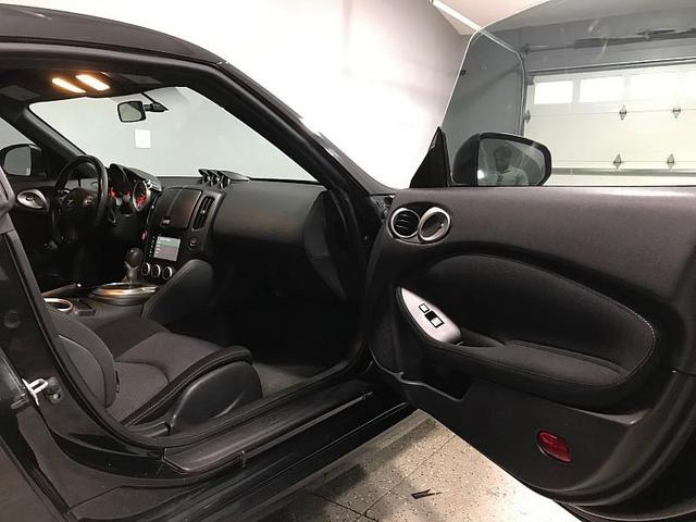 Photo of 2014 Magnetic Black Metallic Nissan 370Z