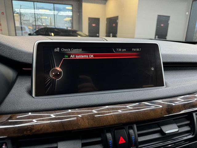 Photo of 2015 GRAY BMW X5