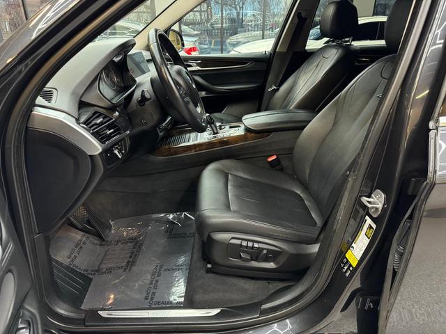 Photo of 2015 GRAY BMW X5
