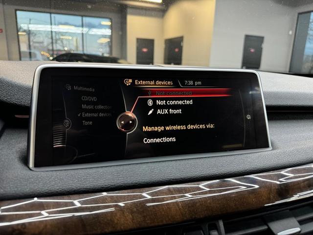Photo of 2015 GRAY BMW X5