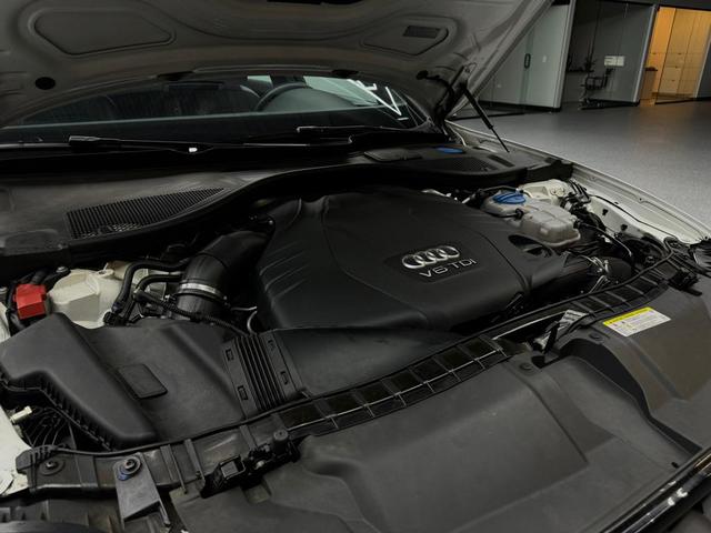 Photo of 2014 WHITE Audi A6