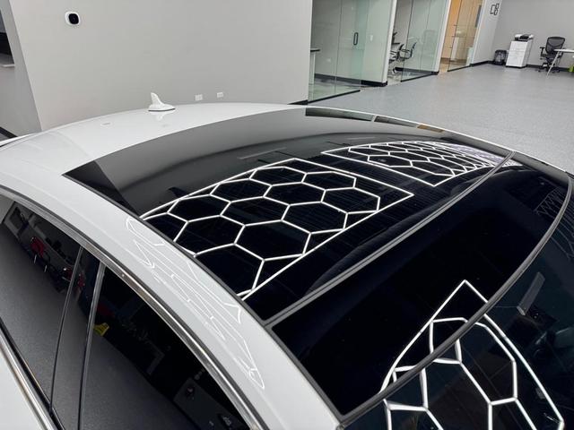 Photo of 2019 WHITE Audi A5