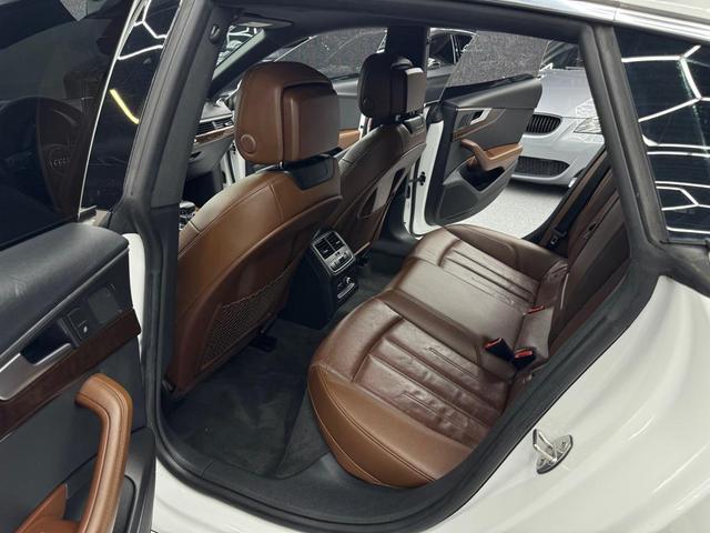 Photo of 2019 WHITE Audi A5