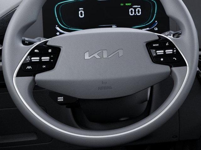 Photo of 2025 Snow White Pearl Kia Niro