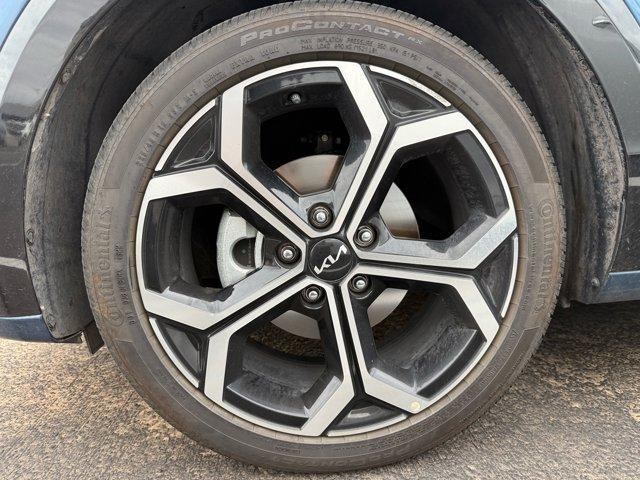 Photo of 2024 Mineral Blue Kia Niro