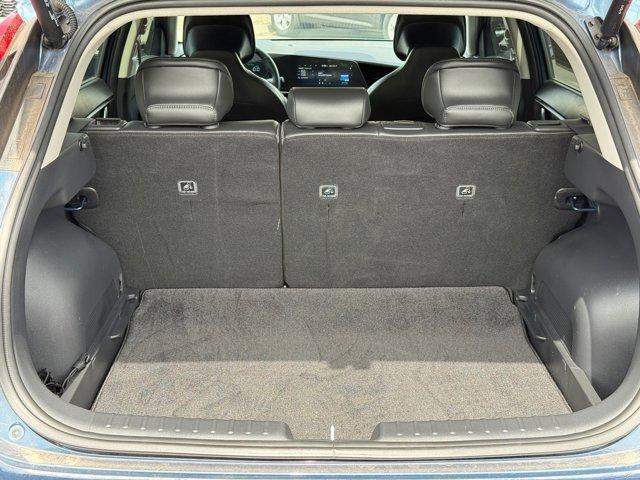 Photo of 2024 Mineral Blue Kia Niro