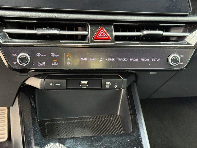 Photo of 2024 Mineral Blue Kia Niro
