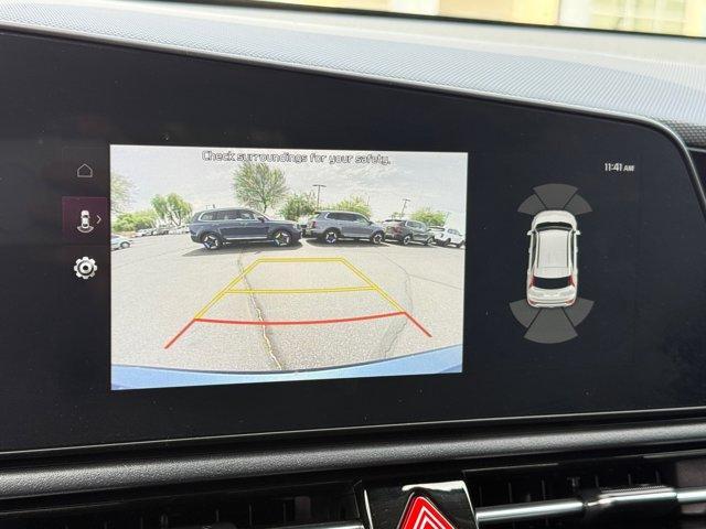 Photo of 2024 Mineral Blue Kia Niro