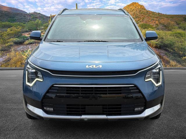 Photo of 2024 Mineral Blue Kia Niro