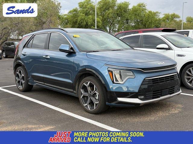 Photo of 2024 Mineral Blue Kia Niro