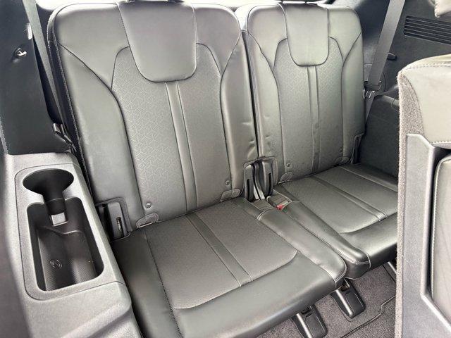 Photo of 2021 Passion Red Tintcoat Kia Sorento